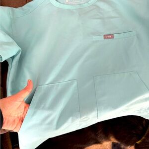 Sea glass Figs. Small cropped top & small high waisted joggers